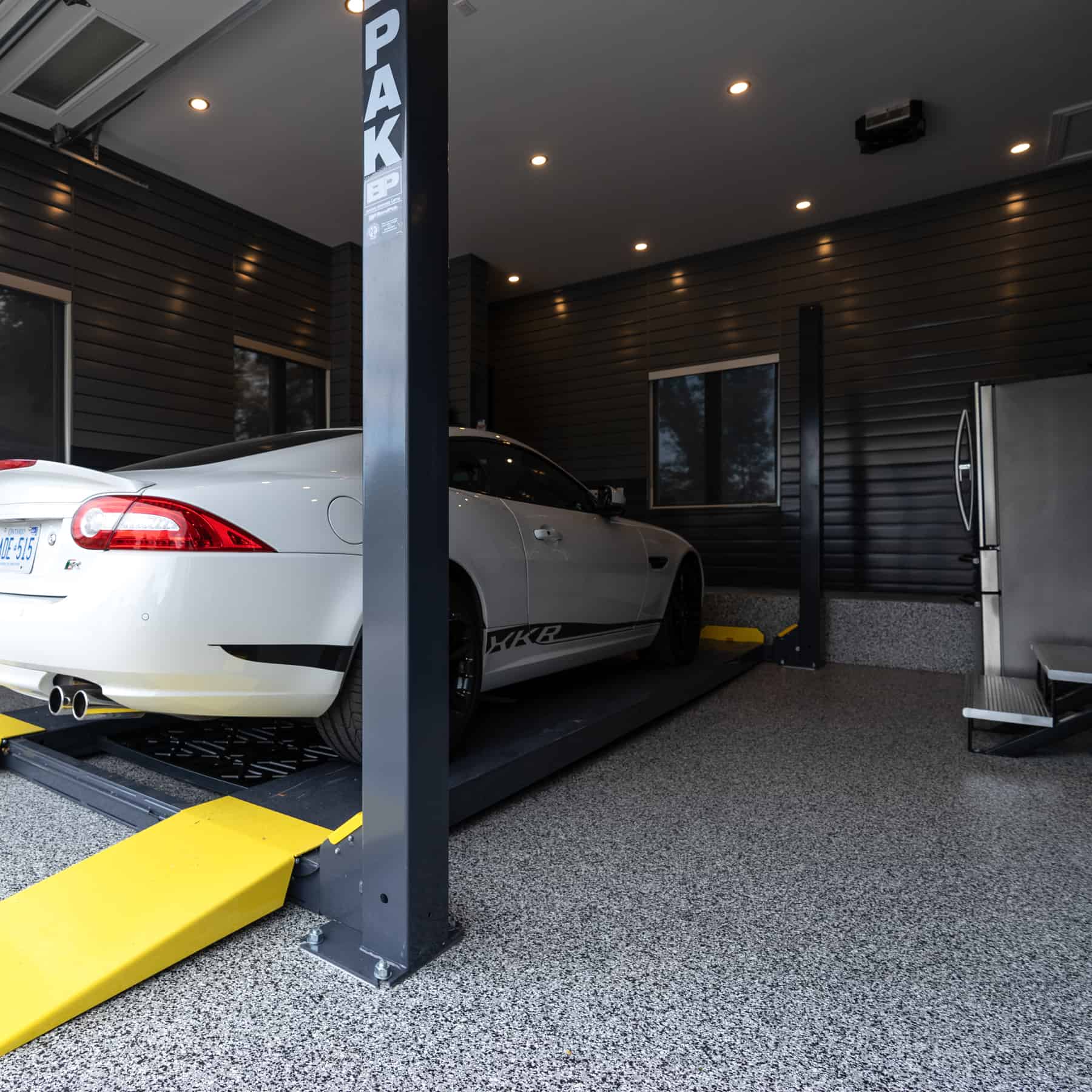 epoxy garage flooring